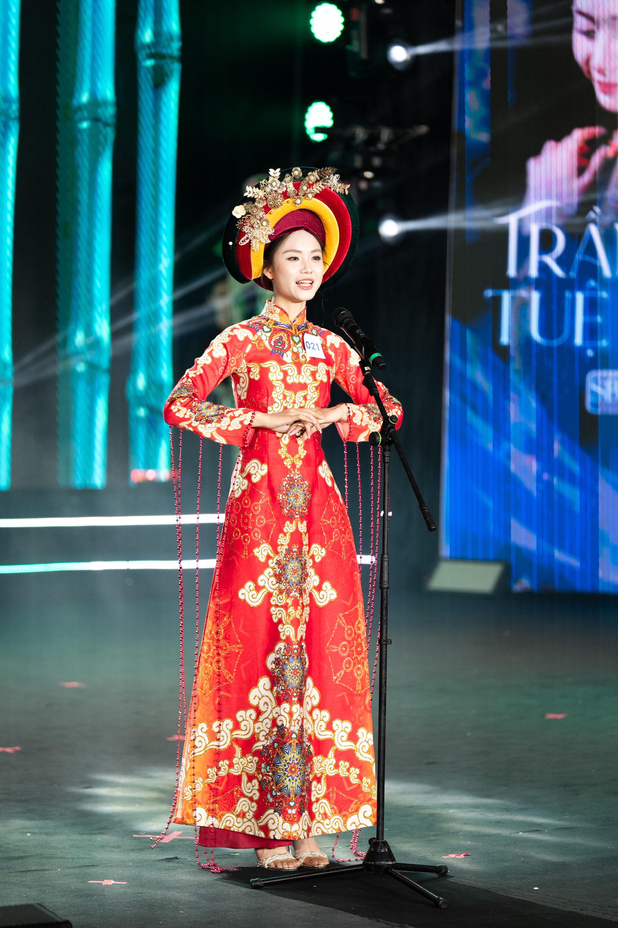 Chung kết NEU Glamour 2026: Lộ diện chủ nhân “Hào quang đa diện”