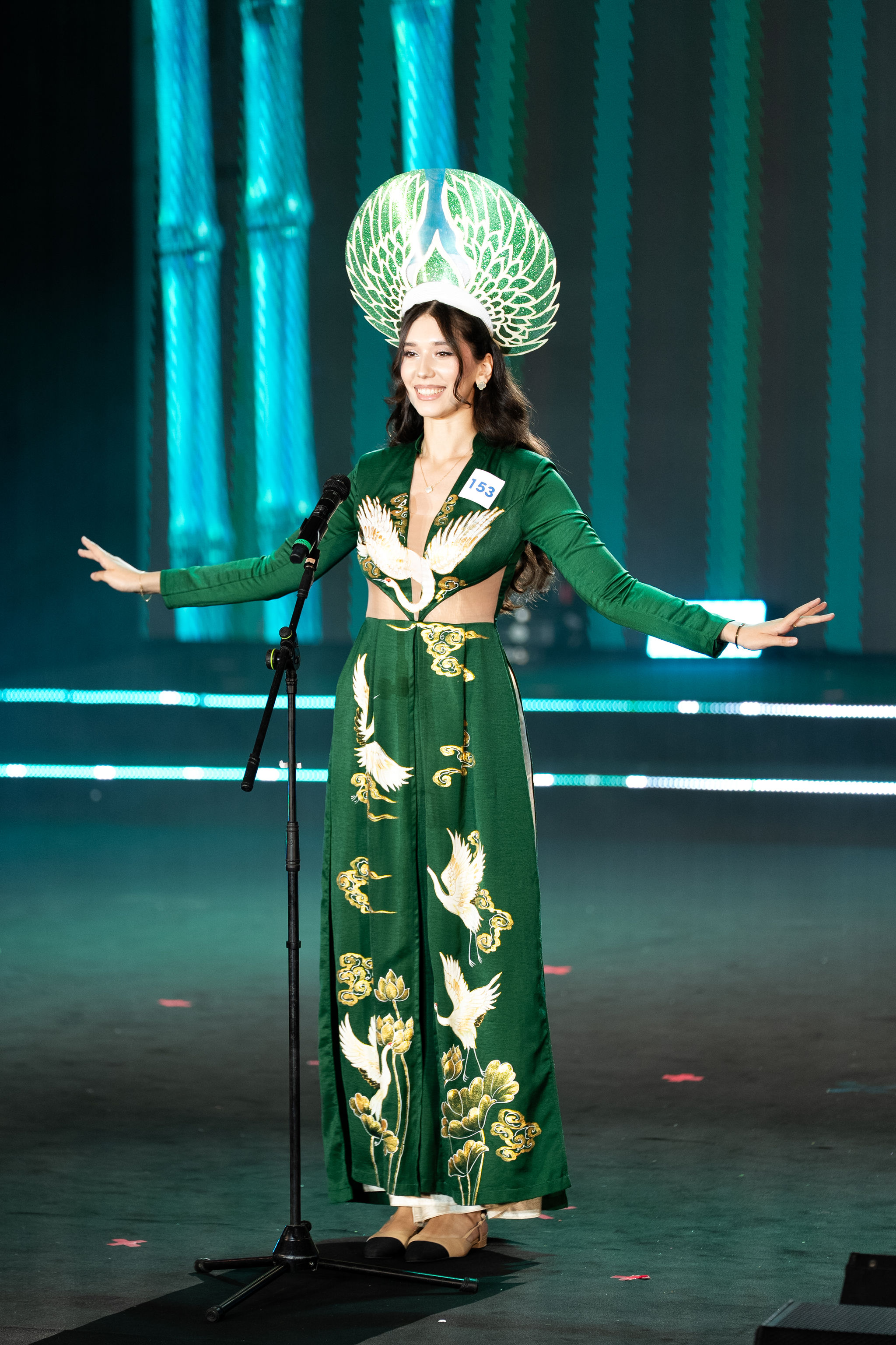 Chung kết NEU Glamour 2026: Lộ diện chủ nhân “Hào quang đa diện”