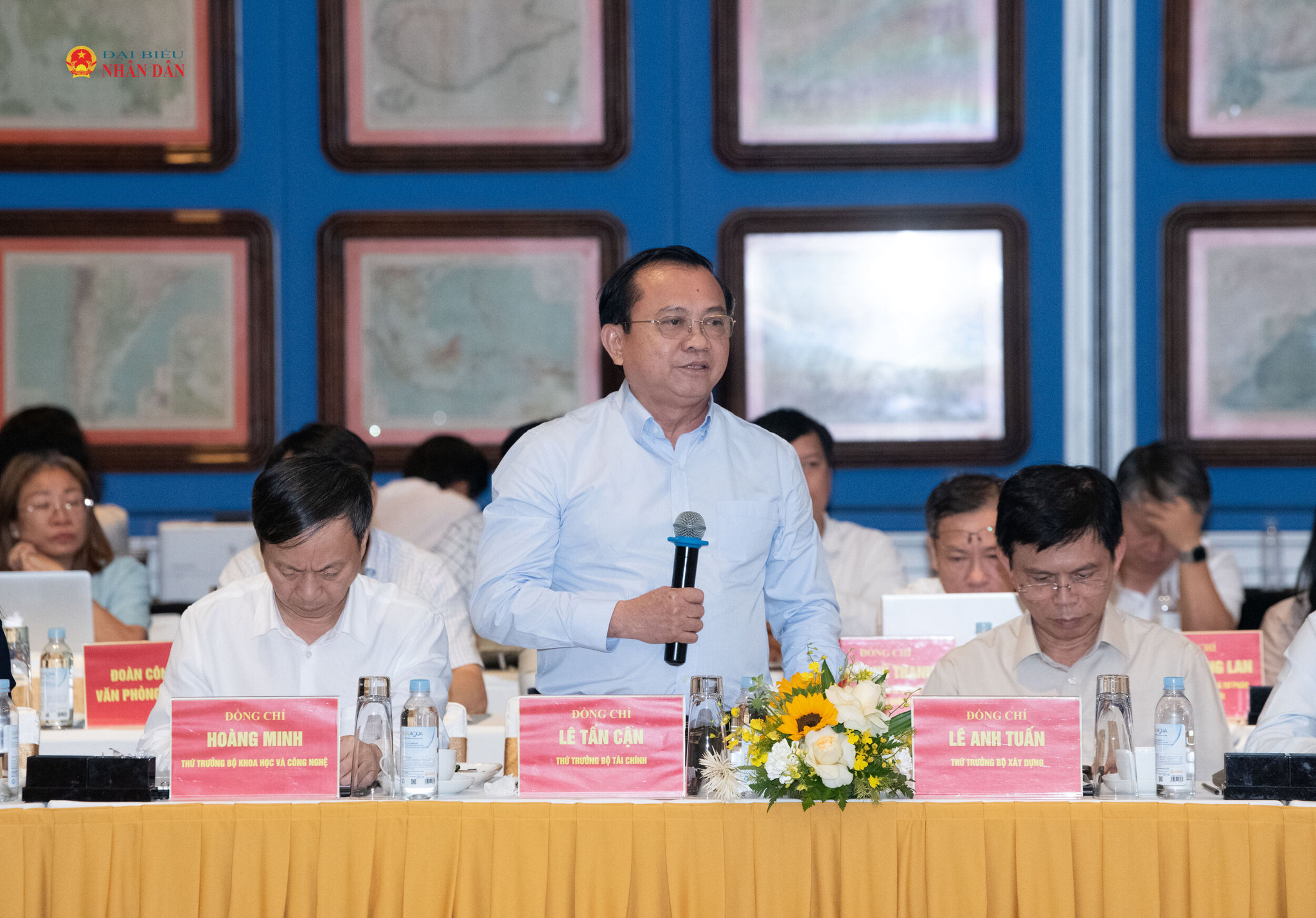 Thứ trưởng Bộ tài chính Lê Tấn Cận