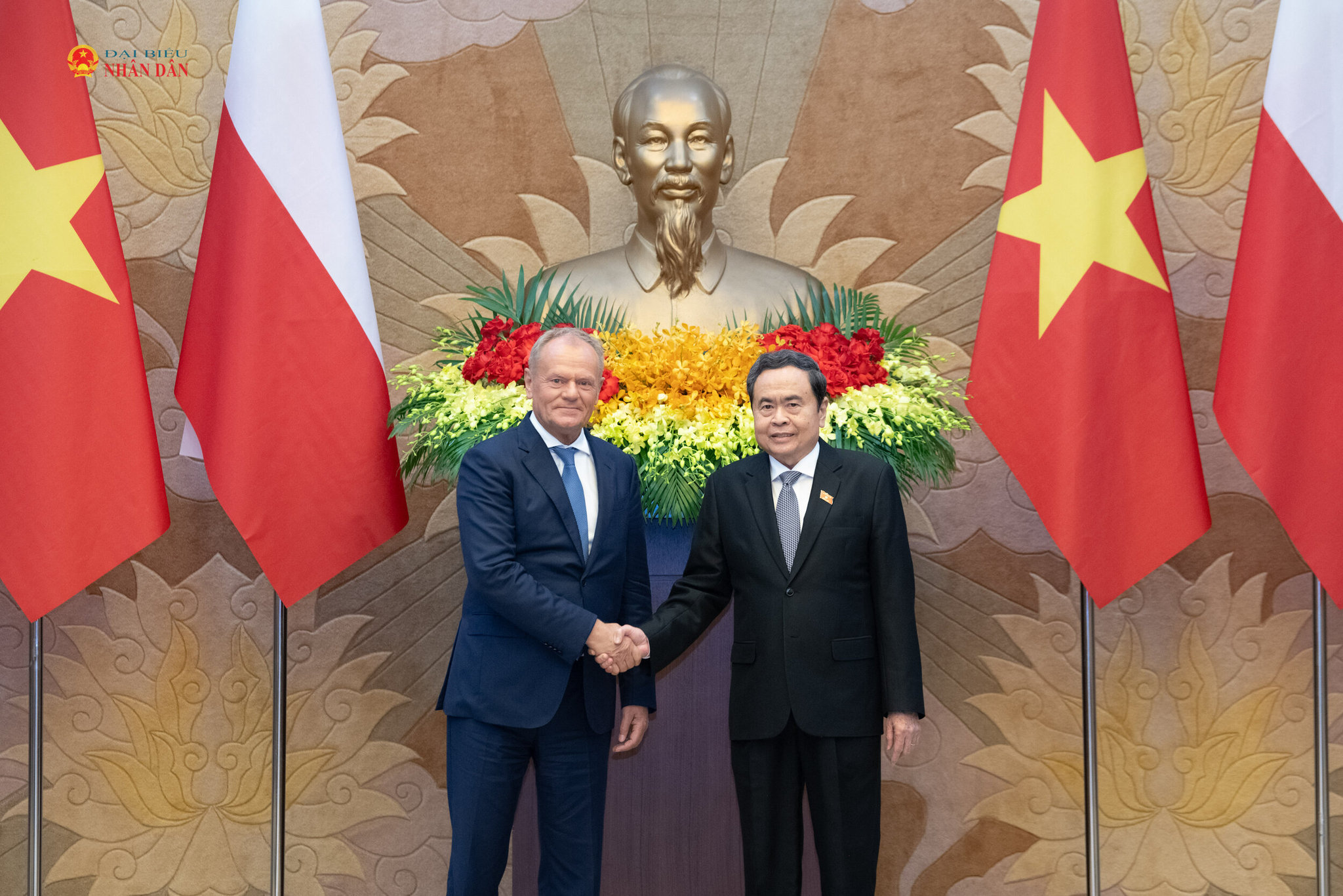 Chủ tịch Quốc hội Trần Thanh Mẫn hội kiến Thủ tướng Cộng hòa Ba Lan Donald Tusk