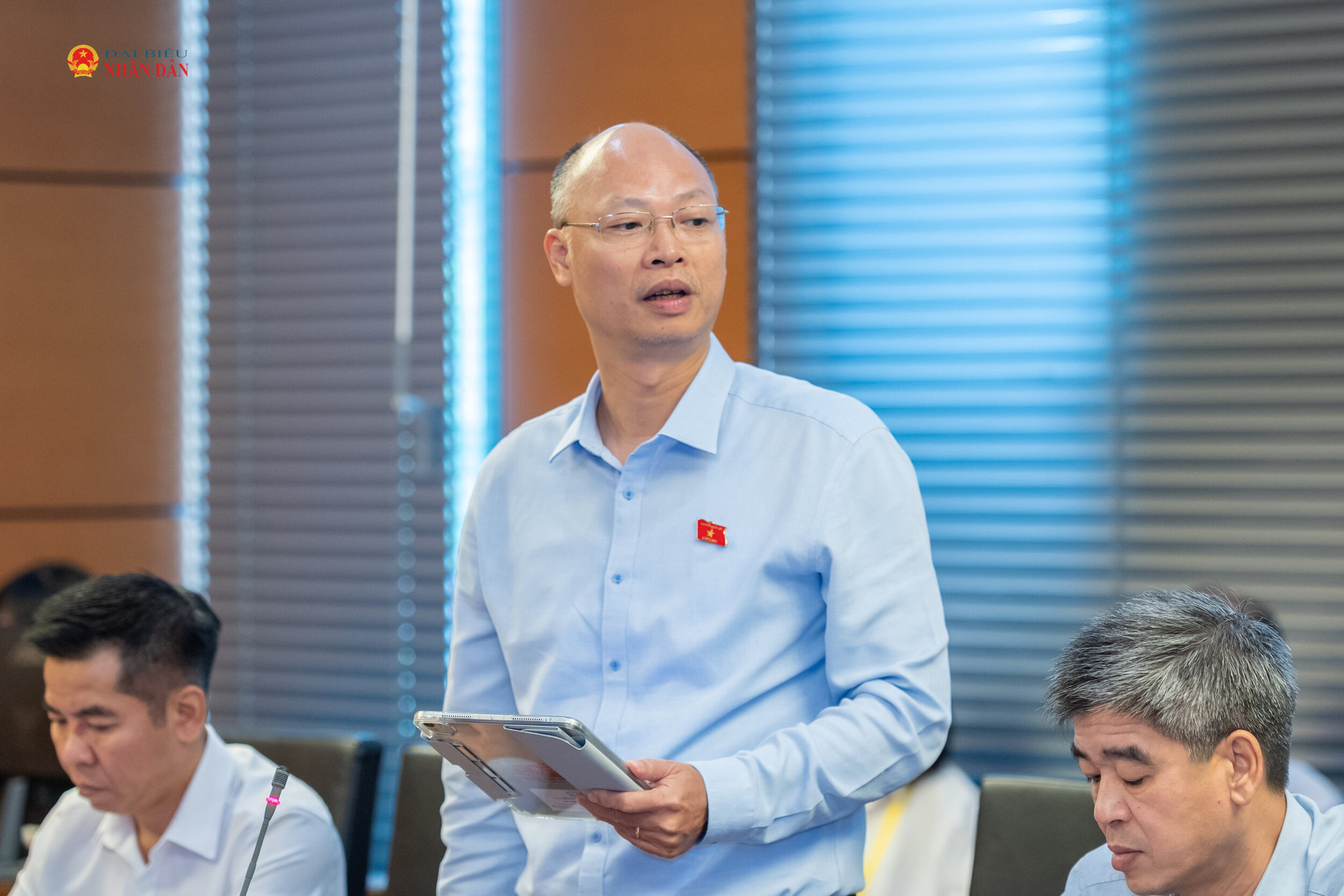 ĐBQH Lê Trung Thành (An Giang) phát biểu. Ảnh: Mạnh Hưng