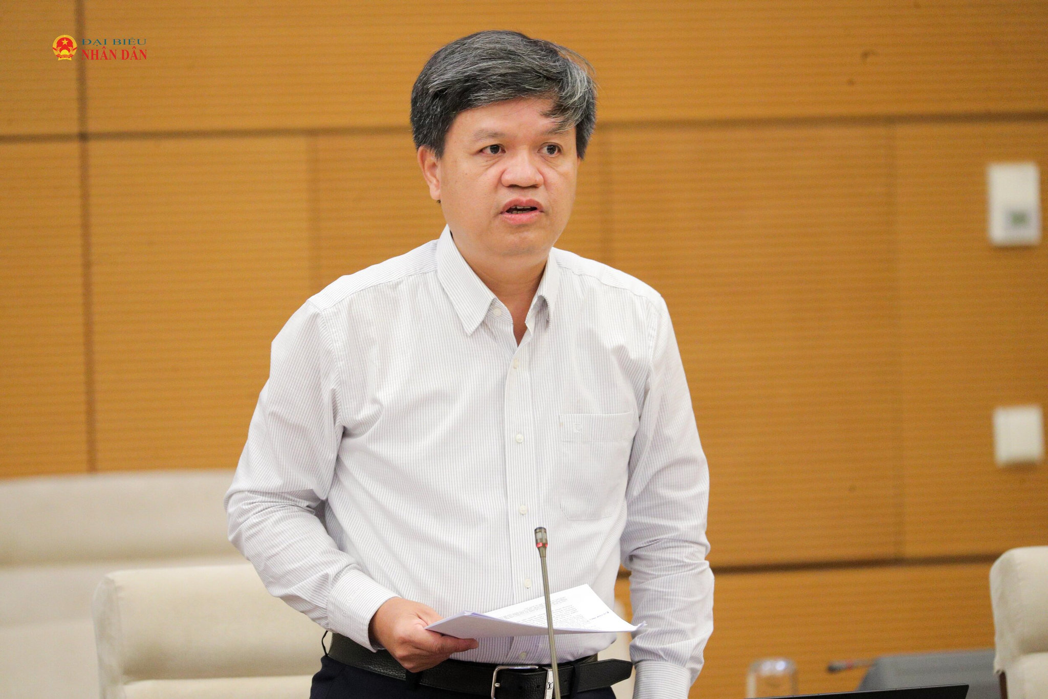 Phó Chủ nhiệm Ủy ban Khoa học, Công nghệ và Môi trường Tạ Đình Thi. Ảnh Hồ Long