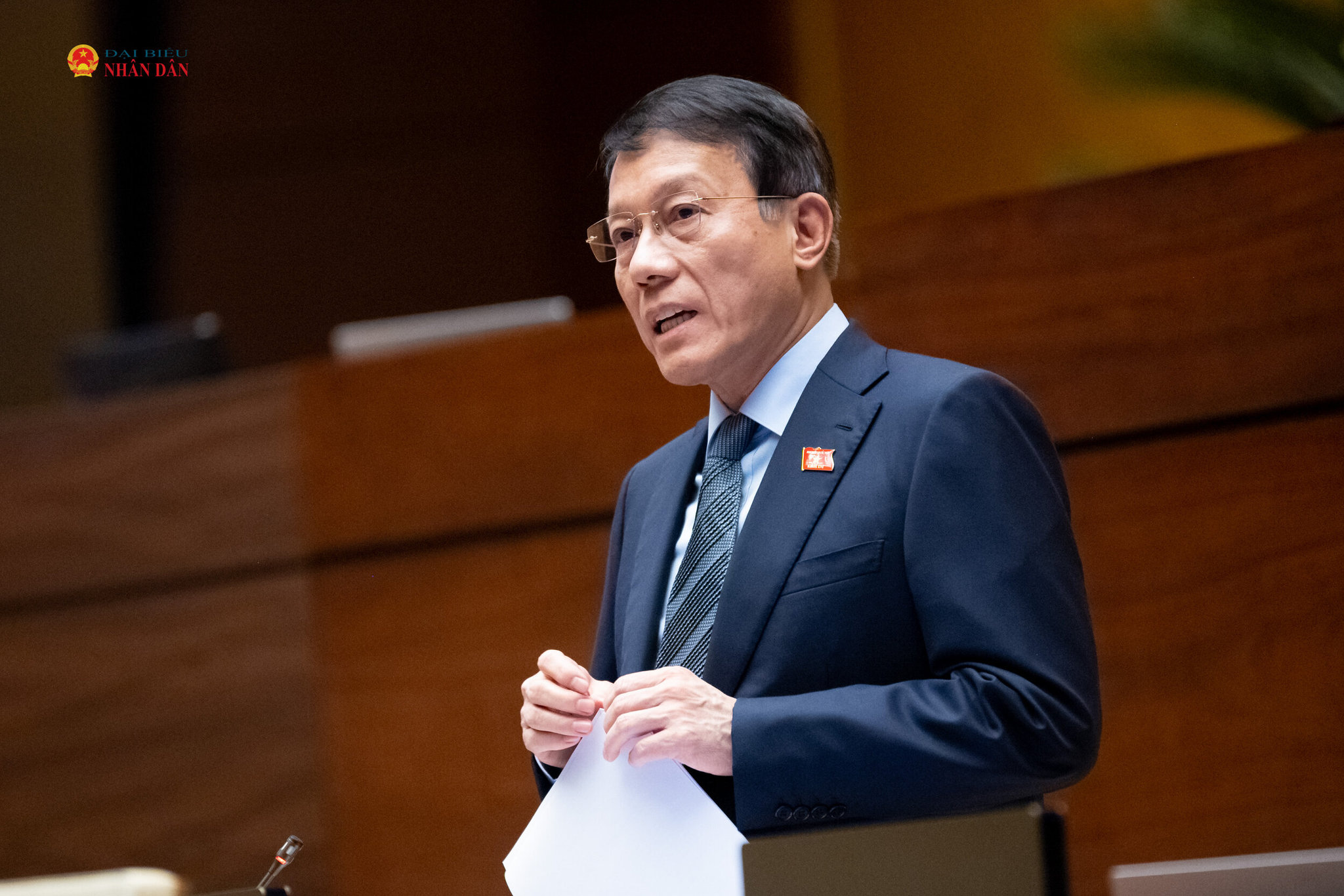 Bộ trưởng Bộ Công an Lương Tam Quang phát biểu giải trình, làm rõ một số vấn đề đại biểu Quốc hội nêu. Ảnh: Phạm Thắng