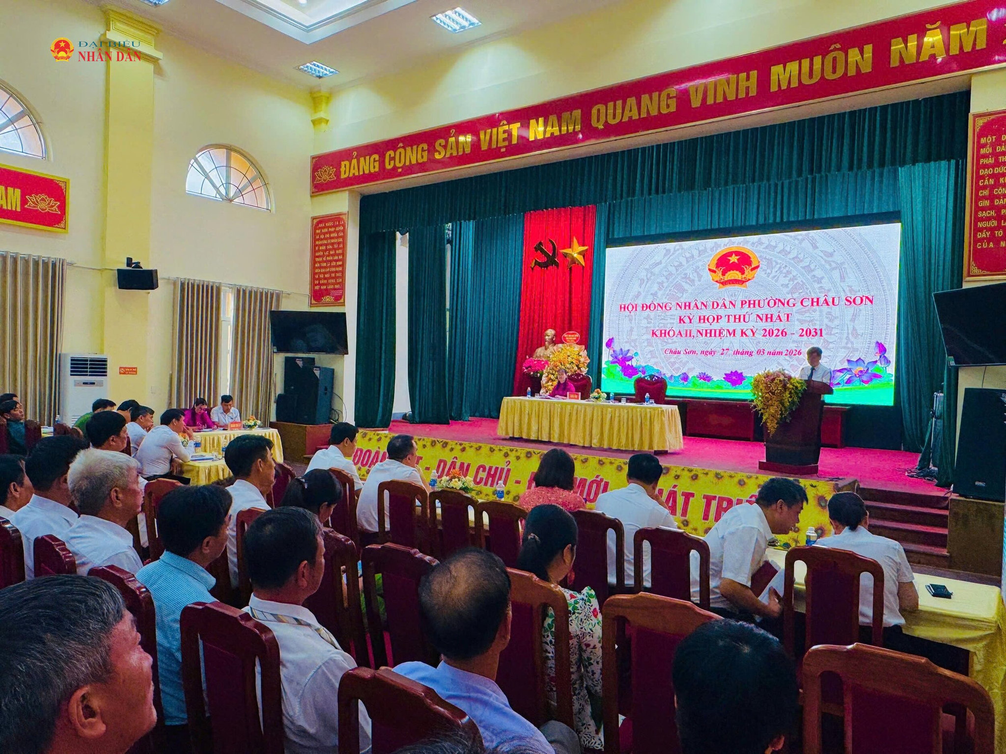 Toàn cảnh kỳ họp thứ Nhất, HĐND phường Châu Sơn nhiệm kỳ 2026-2031