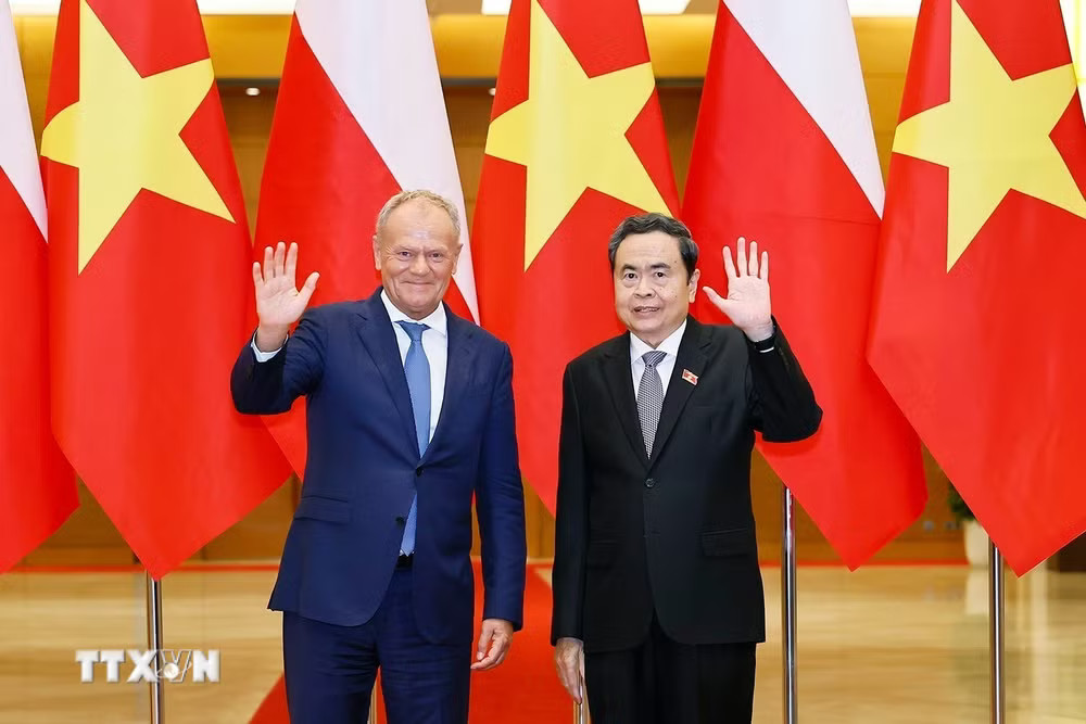 Chủ tịch Quốc hội Trần Thanh Mẫn hội kiến Thủ tướng Ba Lan Donald Tusk. (