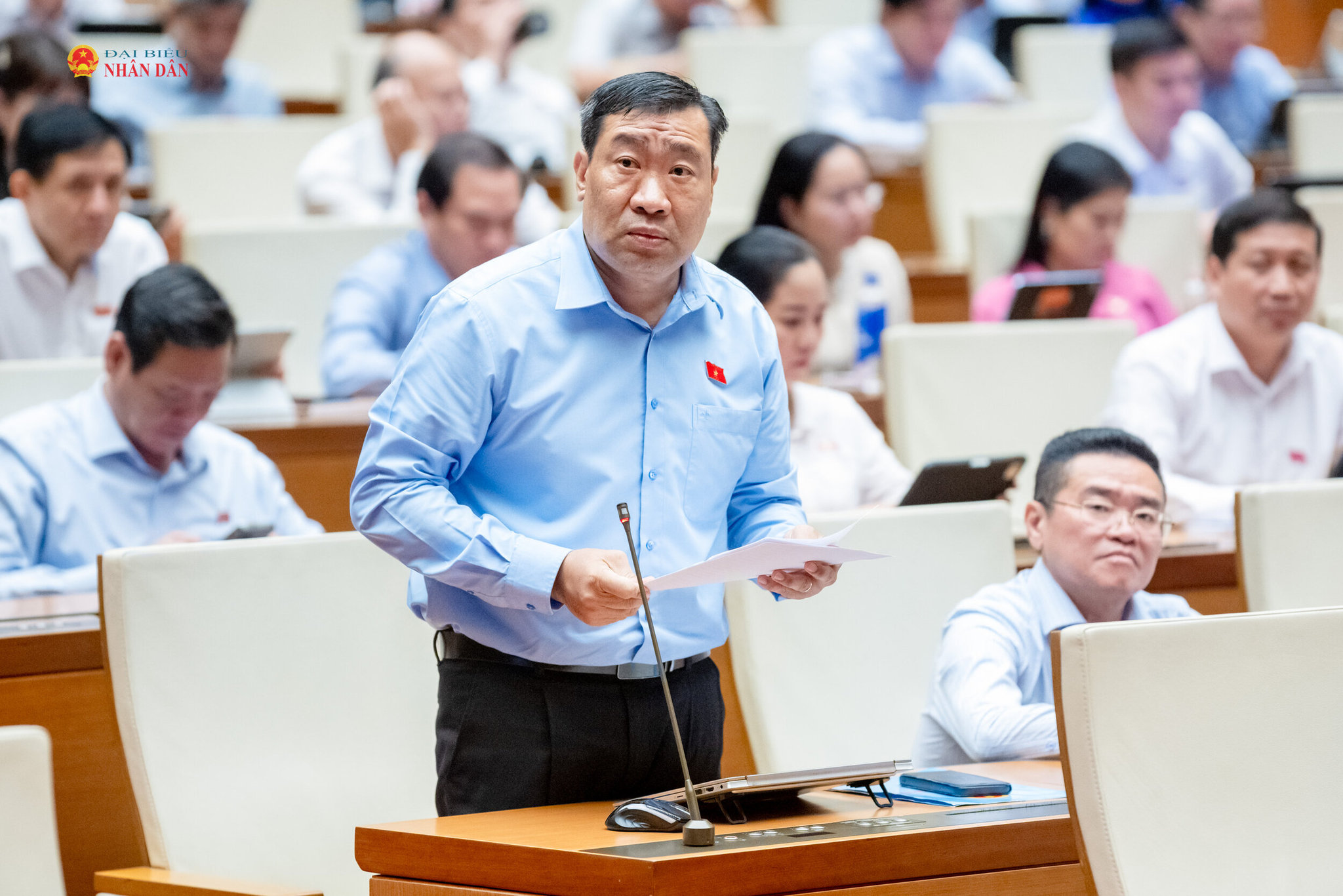 ĐBQH Thạch Phước Bình (Vĩnh Long) phát biểu thảo luận tại hội trường. Ảnh: Phạm Thắng
