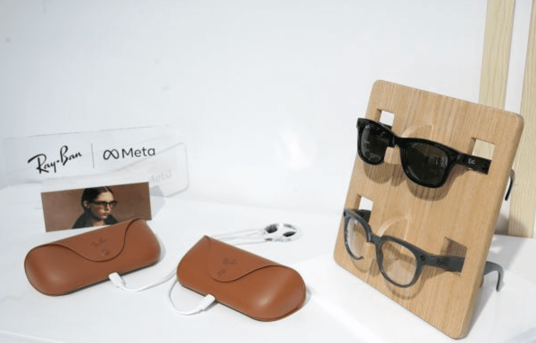 AI Glasses 1