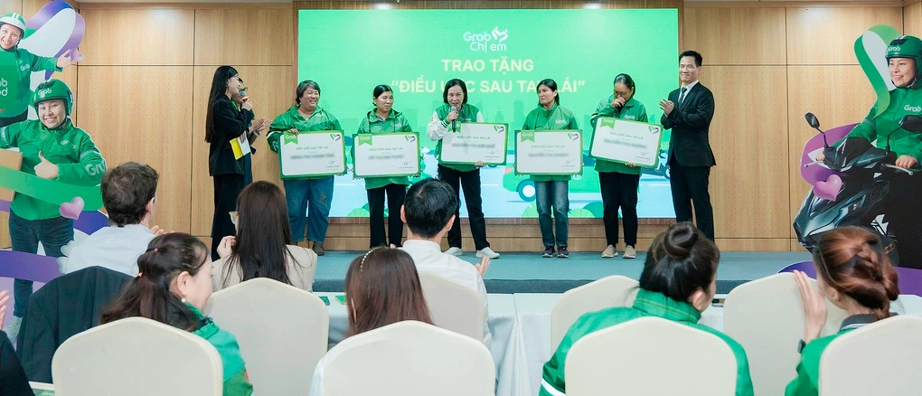 Các đối tác tài xế nhận hỗ trợ từ chương trình Điều Ước Sau Tay Lái 2026