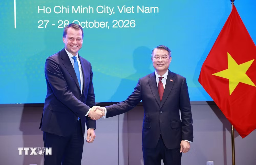 Thủ tướng Lê Minh Hưng tiếp Giám đốc điều hành Diễn đàn Kinh tế Thế giới (WEF) Stephan Mergenthaler