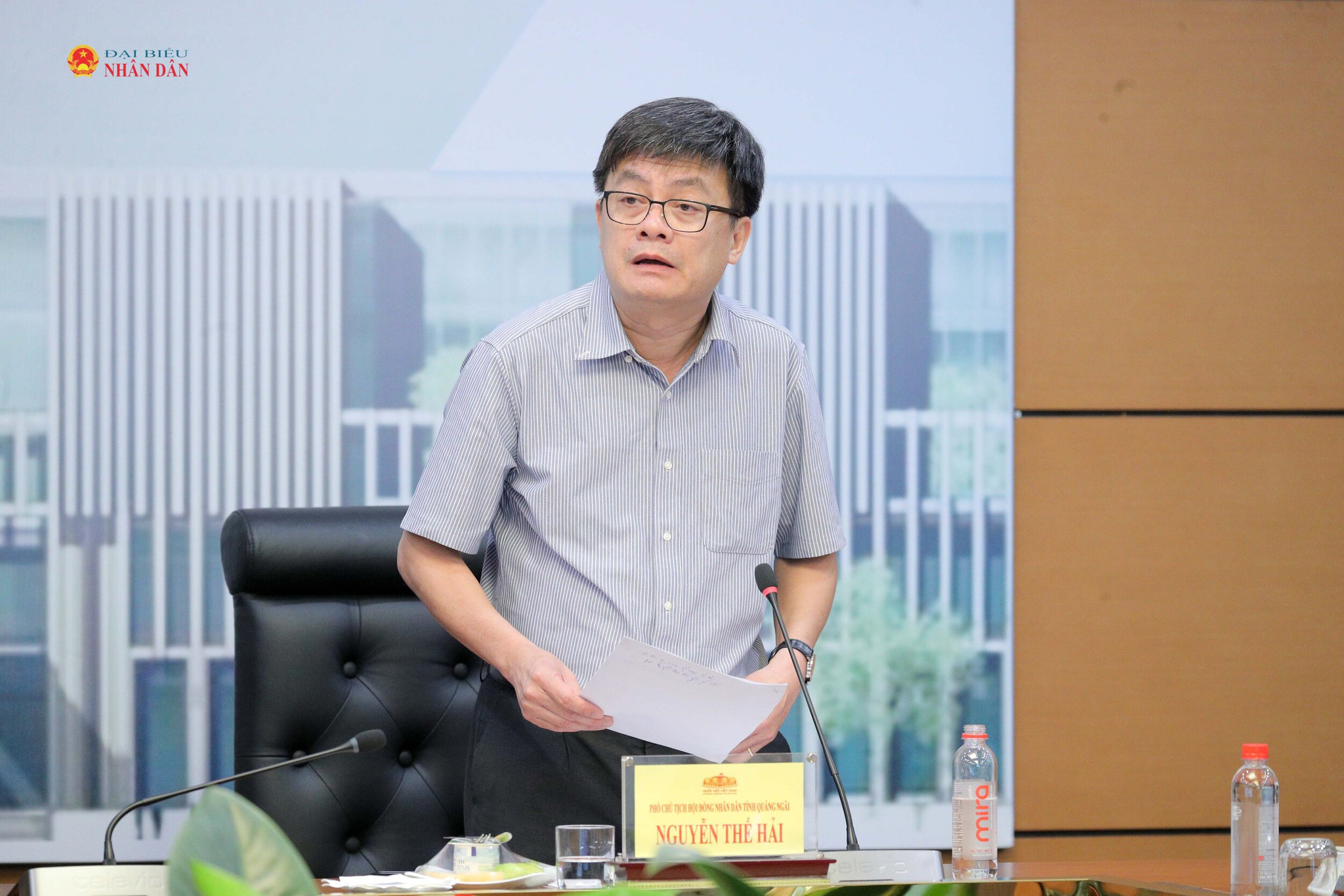 Phó Chủ tịch Hội đông nhân dân tỉnh Quảng Ngãi Nguyễn Thế Hải phát biểu. Ảnh Hồ Long