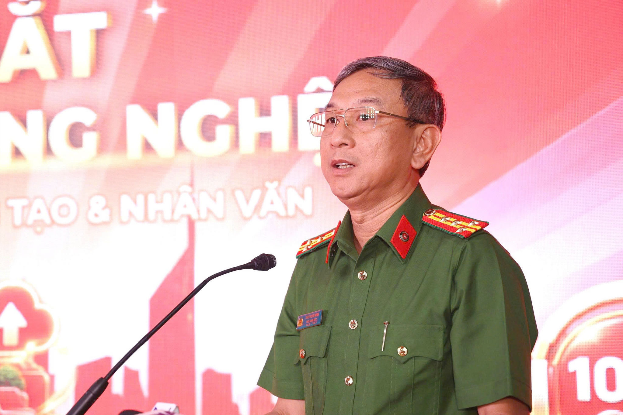 TP. Hồ Chí Minh Ra mắt các mô hình công nghệ phục vụ người dân 1