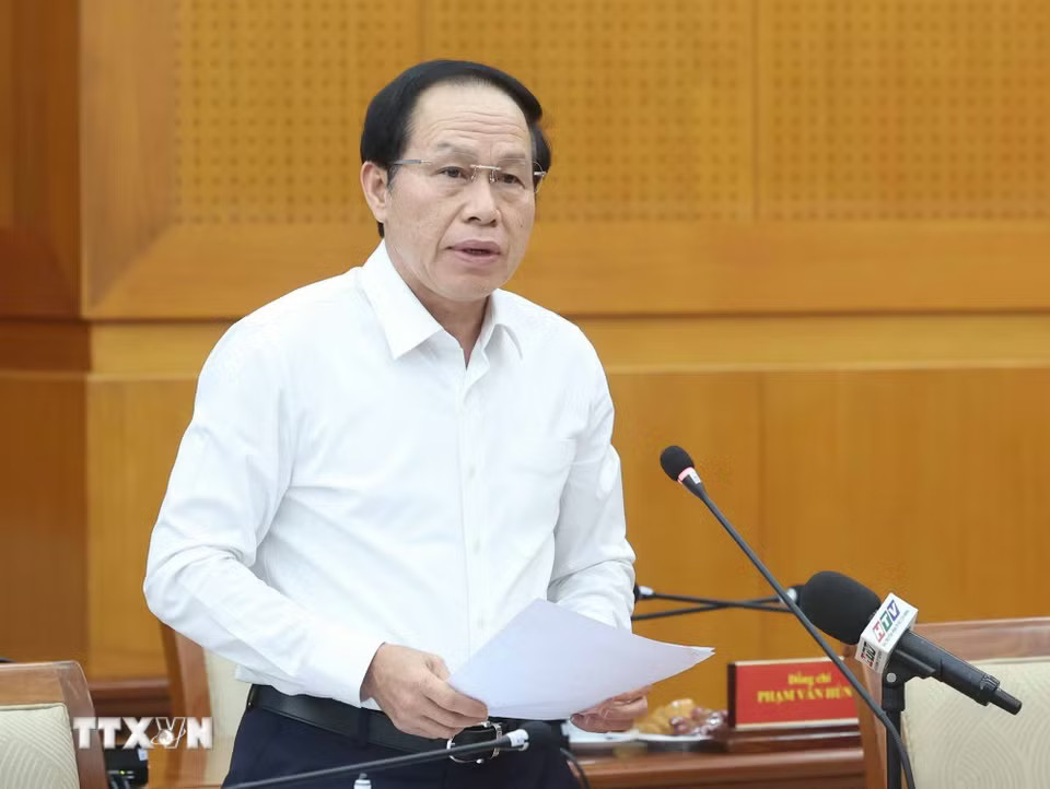 Phó Thủ tướng Chính phủ Lê Tiến Châu phát biểu