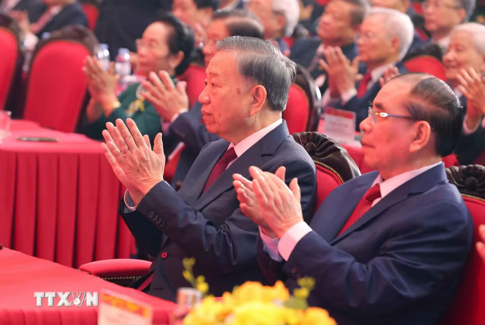 Tổng Bí thư, Chủ tịch nước Tô Lâm; nguyên Tổng Bí thư Nông Đức Mạnh dự Lễ kỷ niệm