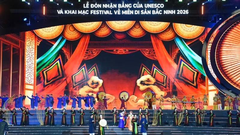 Bắc Ninh đón nhận Bằng ghi danh Nghề làm tranh Đông Hồ vào Di sản văn hóa phi vật thể cần bảo vệ khẩn cấp3