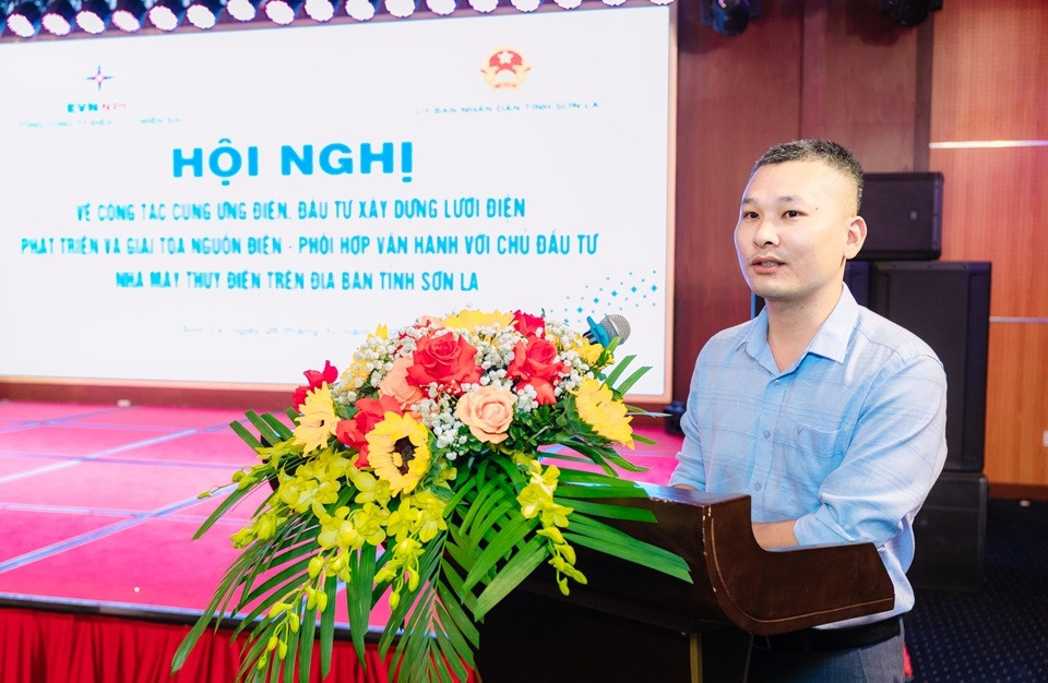 Đại diện các chủ đầu tư nhà máy điện phát biểu, trao đổi tại Hội nghị. Ảnh NPC