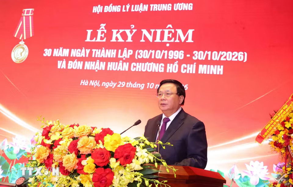 Chủ tịch Hội đồng Lý luận Trung ương Nguyễn Xuân Thắng trình bày Diễn văn tại Lễ kỷ niệm
