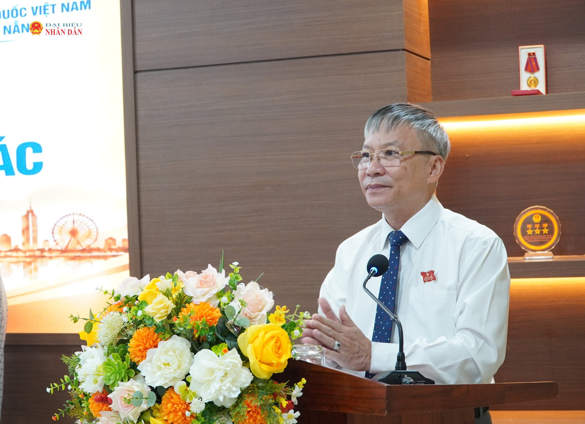 Chủ tịch HĐND thành phố Đà Nẵng Nguyễn Đức Dũng phát biểu tại lễ ký