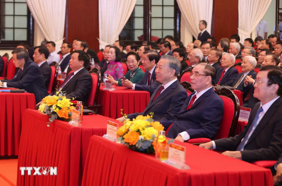 Tổng Bí thư, Chủ tịch nước Tô Lâm và các đồng chí lãnh đạo, nguyên lãnh đạo Đảng, Nhà nước dự Lễ kỷ niệm