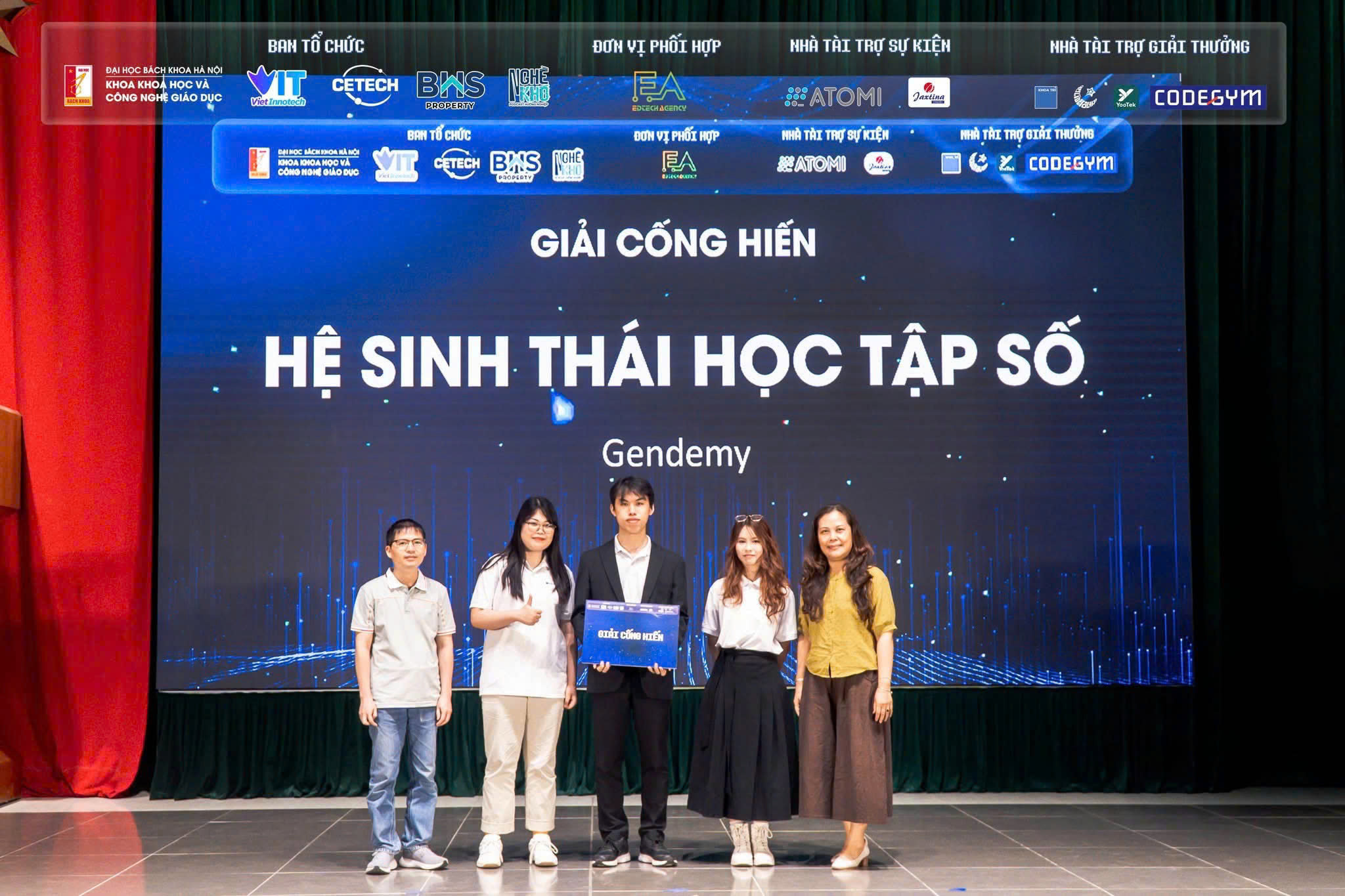 GENDEMY đạt giải cống hiến tại Workshop “Đồng kiến tạo nguồn nhân lực tương lai” do Đại học Bách khoa Hà Nội tổ chức