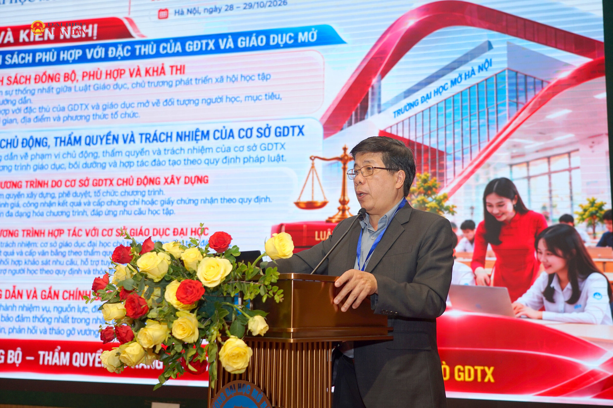 Phát triển hệ thống giáo dục mở: Xây dựng chính sách đồng bộ