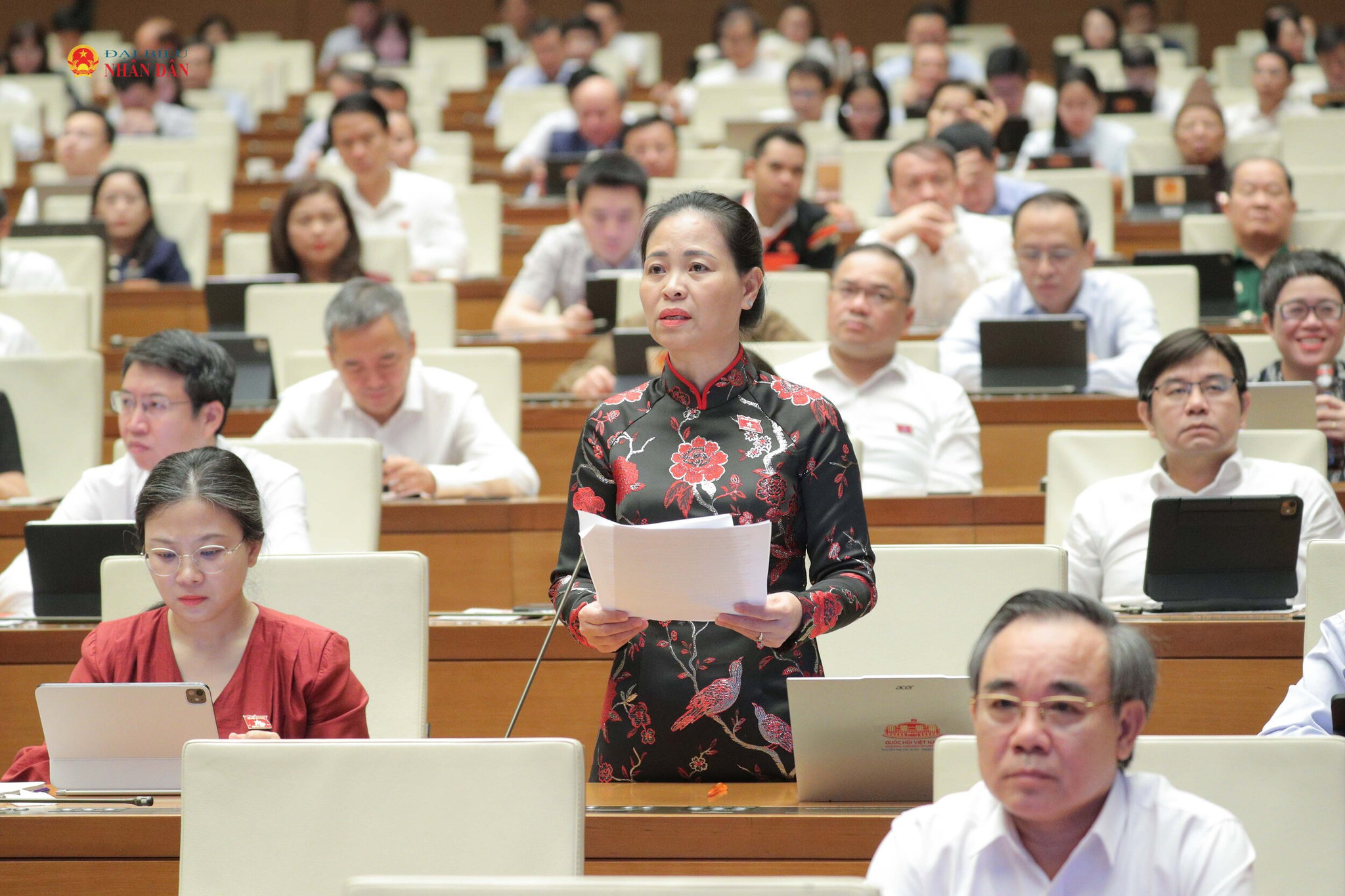 ĐBQH Nguyễn Thị Thu Dung (Hà Nội). Ảnh Hồ Long