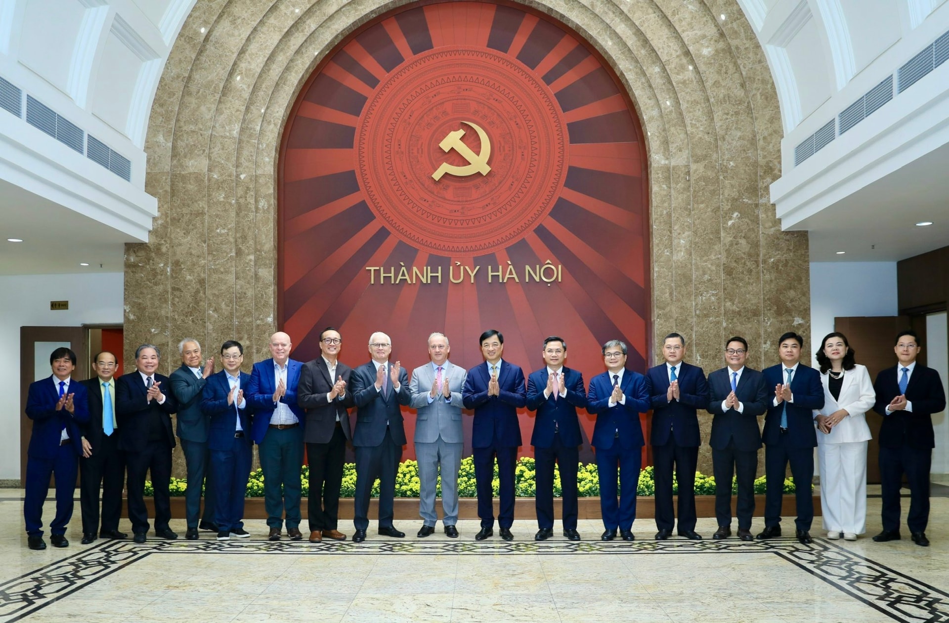 z7421460118108_b2f1e5f4693dae34789835c9dc259540.jpg