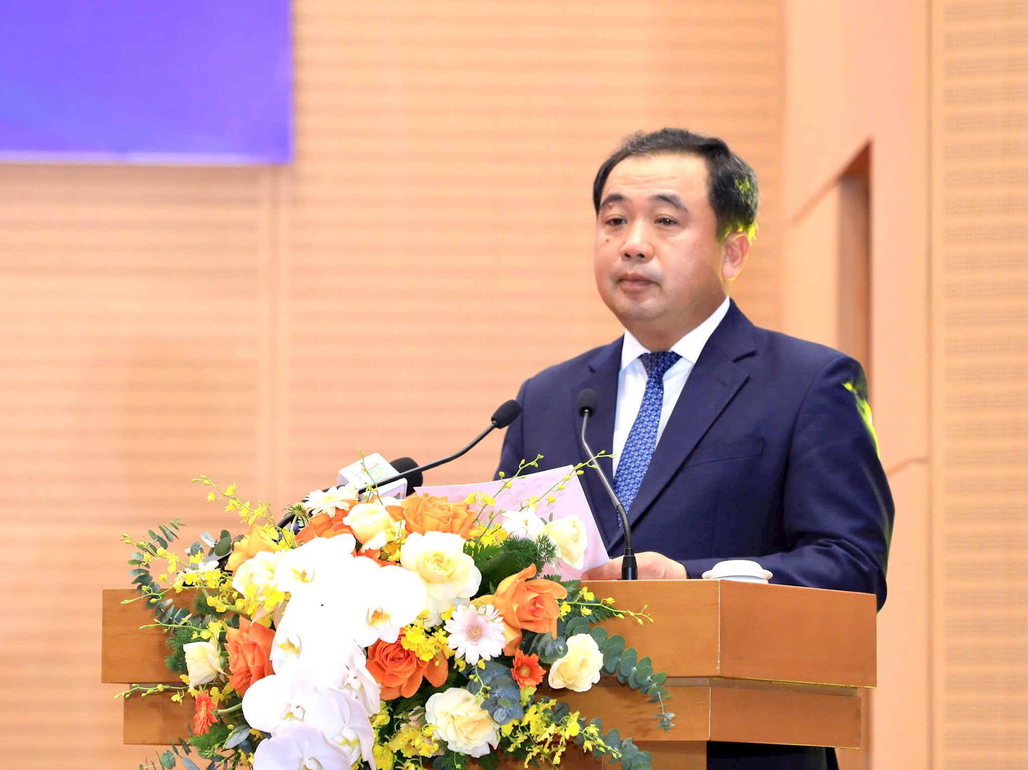 Bí thư Thành ủy Hà Nội Trần Đức Thắng phát biểu tại lễ tuyên dương