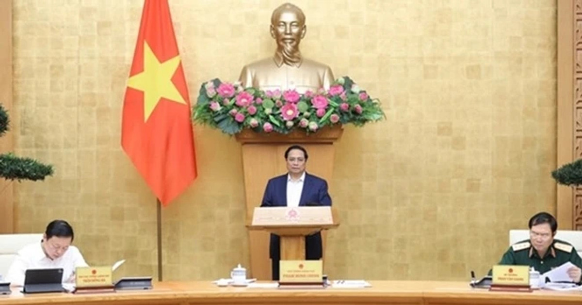 Government convenes April law-building session