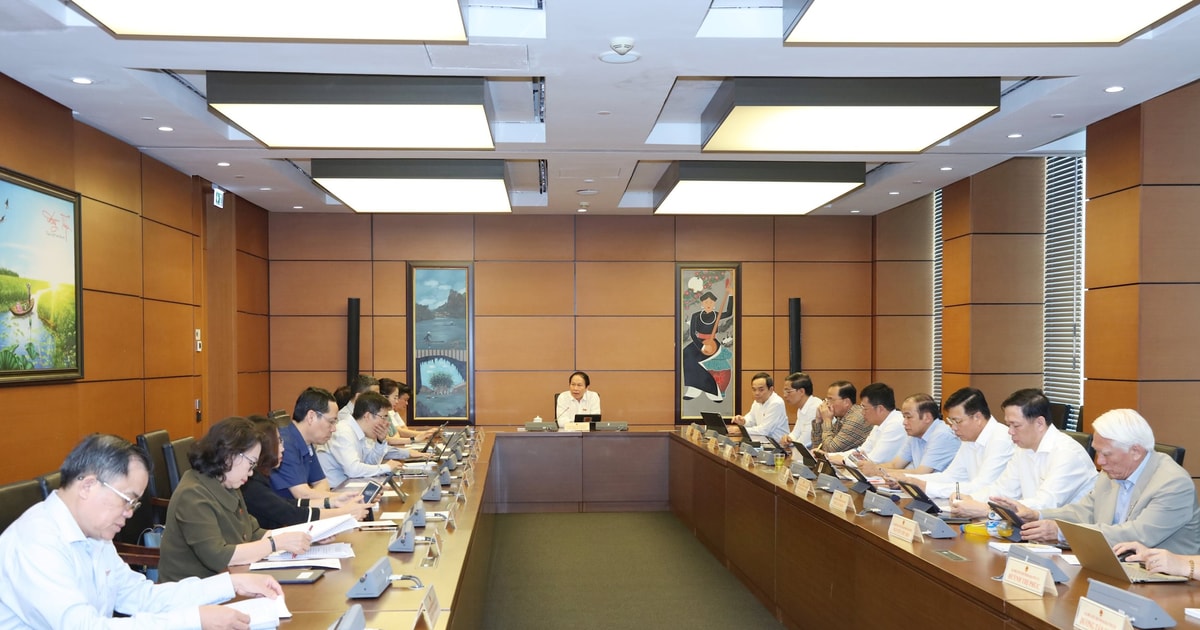 Góp phần bảo vệ các nhà khoa học "dám nghĩ, dám làm"