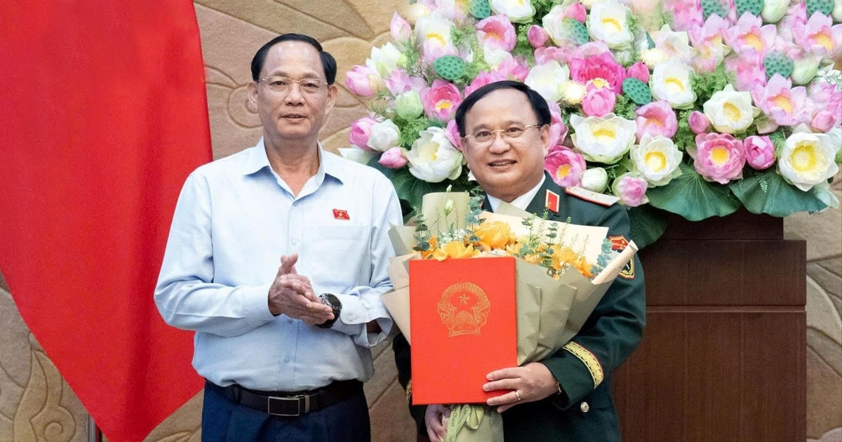 Thiếu tướng Trần Đức Thuận làm Phó chủ nhiệm Ủy ban Quốc phòng, An ninh và Đối ngoại