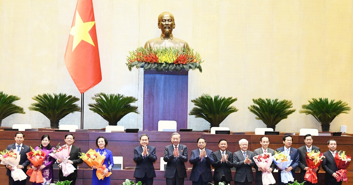 Quốc hội bầu Tổng Thư ký Quốc hội, Chủ nhiệm 2 Ủy ban và phê chuẩn 2 Phó Thủ tướng, 3 Bộ trưởng