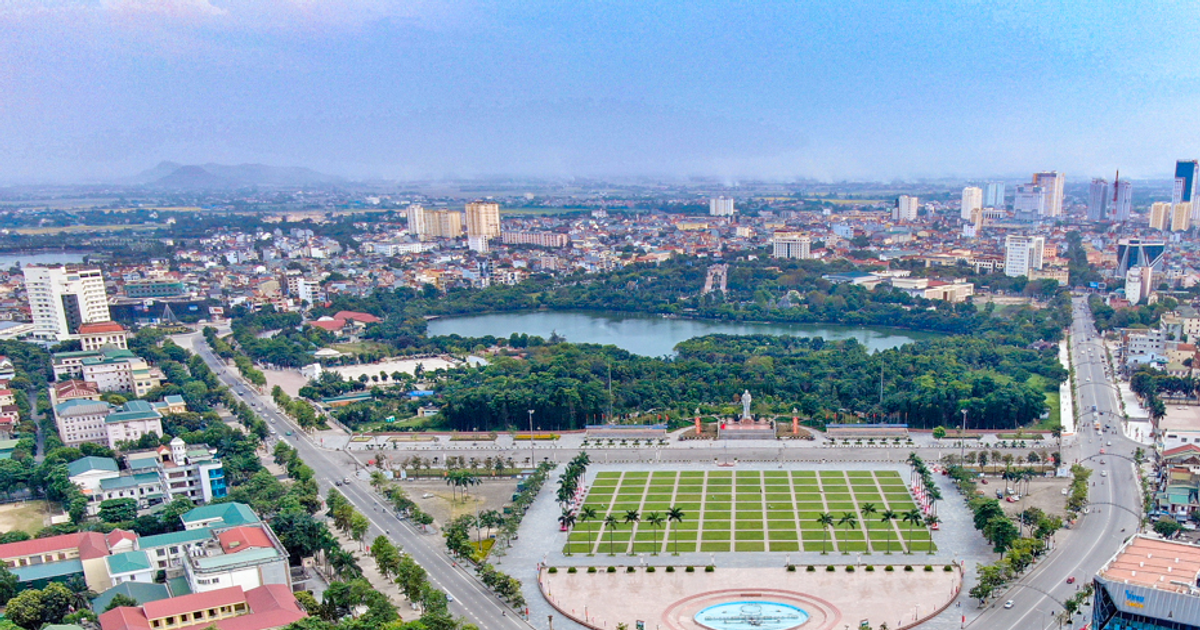 Thắp sáng niềm tin từ sự kiên trì, quyết liệt của đại biểu