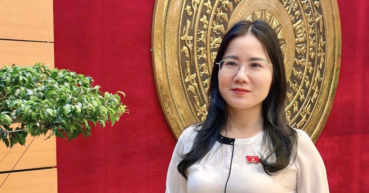 ĐBQH Nguyễn Thị Minh Tú (Nghệ An): Đưa khoa học công nghệ, đổi mới sáng tạo và chuyển đổi số trở thành "trục" động lực tăng trưởng mới