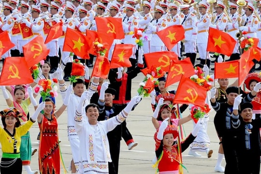 Hợp thành khối thống nhất, vững chắc