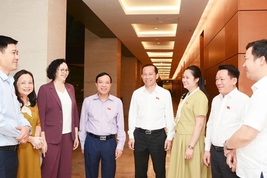 Phát huy trí tuệ, tham gia tích cực các nội dung chương trình nghị sự