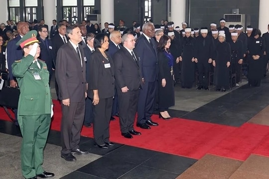 Lãnh đạo nhiều nước trên thế giới, cơ quan ngoại giao, tổ chức quốc tế tại Hà Nội viếng Tổng Bí thư Nguyễn Phú Trọng