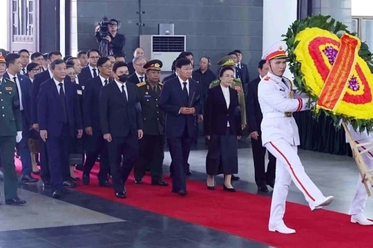 Lãnh đạo nhiều nước, các Đại sứ, tổ chức quốc tế viếng Tổng Bí thư Nguyễn Phú Trọng