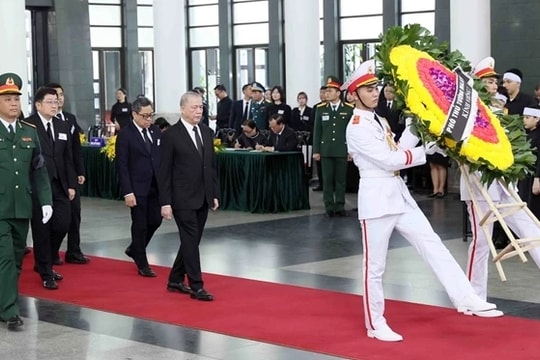 Hơn 5.600 đoàn trong nước và quốc tế đến viếng Tổng Bí thư Nguyễn Phú Trọng