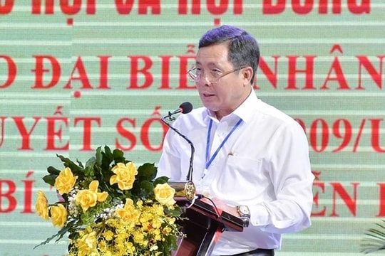 Miệt mài với vai trò “chiếc cầu nối”