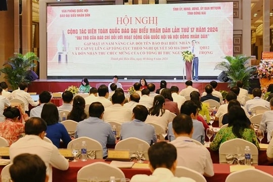 Một số hình ảnh Hội nghị cộng tác viên toàn quốc lần thứ 17 của Báo Đại biểu Nhân dân