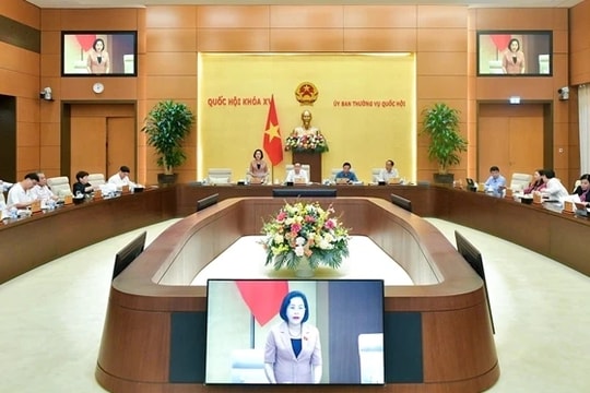 Ủy ban Thường vụ Quốc hội cho ý kiến với dự thảo Luật Công đoàn (sửa đổi)