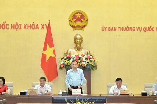 Bế mạc Phiên họp chuyên đề pháp luật tháng 8 của Ủy ban Thường vụ Quốc hội