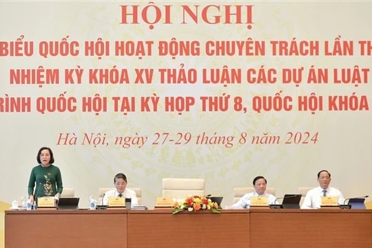 Cứ đi vào câu chuyện áp thuế gây tăng hay giảm giá sẽ không giải quyết được