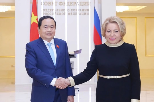 Chủ tịch Quốc hội Trần Thanh Mẫn hội đàm với Chủ tịch Hội đồng Liên bang Quốc hội Liên bang Nga Valentina Ivanovna Matvienko