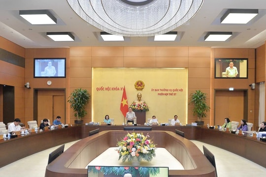 NGHỊ QUYẾT Về việc sắp xếp đơn vị hành chính cấp xã của tỉnh Khánh Hòa giai đoạn 2023 - 2025