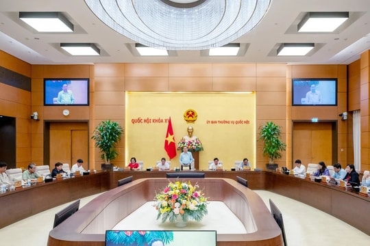 THÔNG CÁO BÁO CHÍ Về Chương trình Phiên họp thứ 39 của Ủy ban Thường vụ Quốc hội