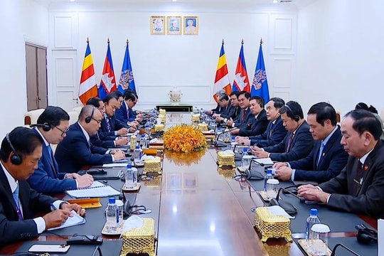 Chủ tịch Quốc hội Trần Thanh Mẫn hội kiến Chủ tịch Đảng Nhân dân Campuchia, Chủ tịch Thượng viện Campuchia Hun Sen