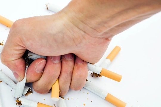 Hà Nam: Tuyên truyền, vận động, hỗ trợ người dân cai nghiện thuốc lá