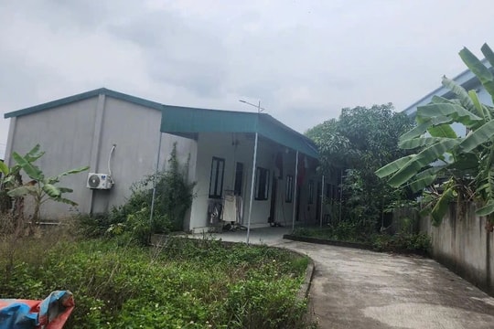 Nghệ An: Tháo dỡ dãy nhà trọ tự ý xây trong khuôn viên trường học để cho thuê