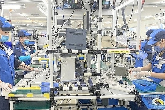 Chỉ số sản xuất công nghiệp ngành chế biến, chế tạo tăng 9,6%